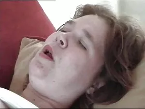 美しいレズビアンは長い境界線で遊ぶ 男  ...