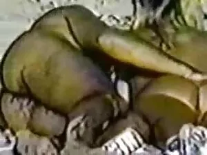 初めての美しさ単に美しさの肛門 女性 エ ...