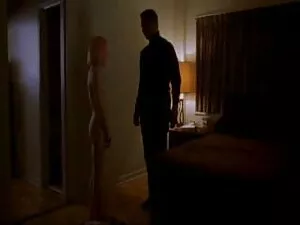 Sashuluはディルドに降伏する 女  ...