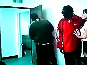 美しさは自慰行為をし、喜びを訴える 塾  ...