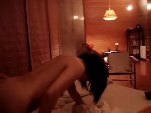 ガードは古いlibidinous雌犬をク ...